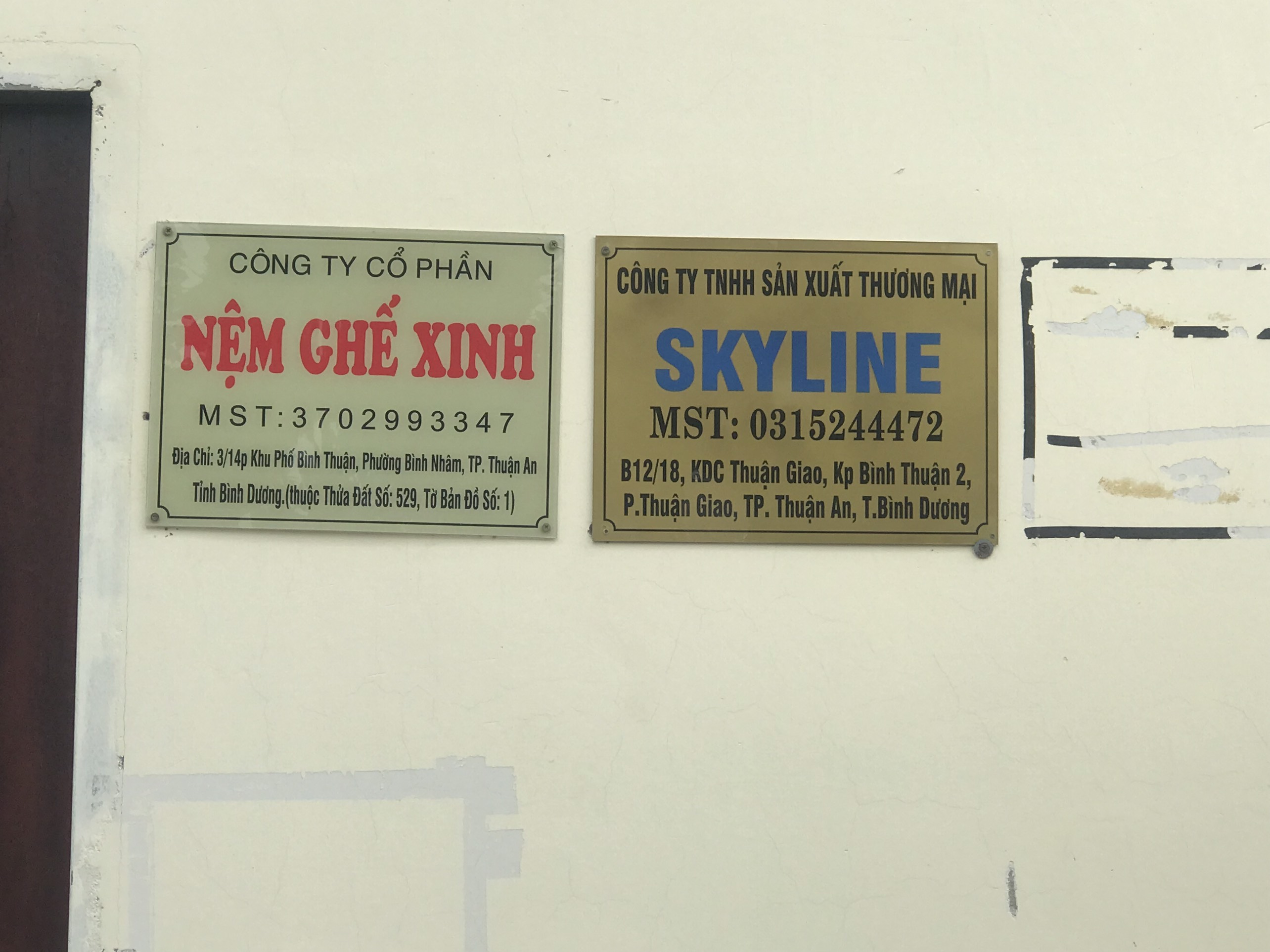 Sign company